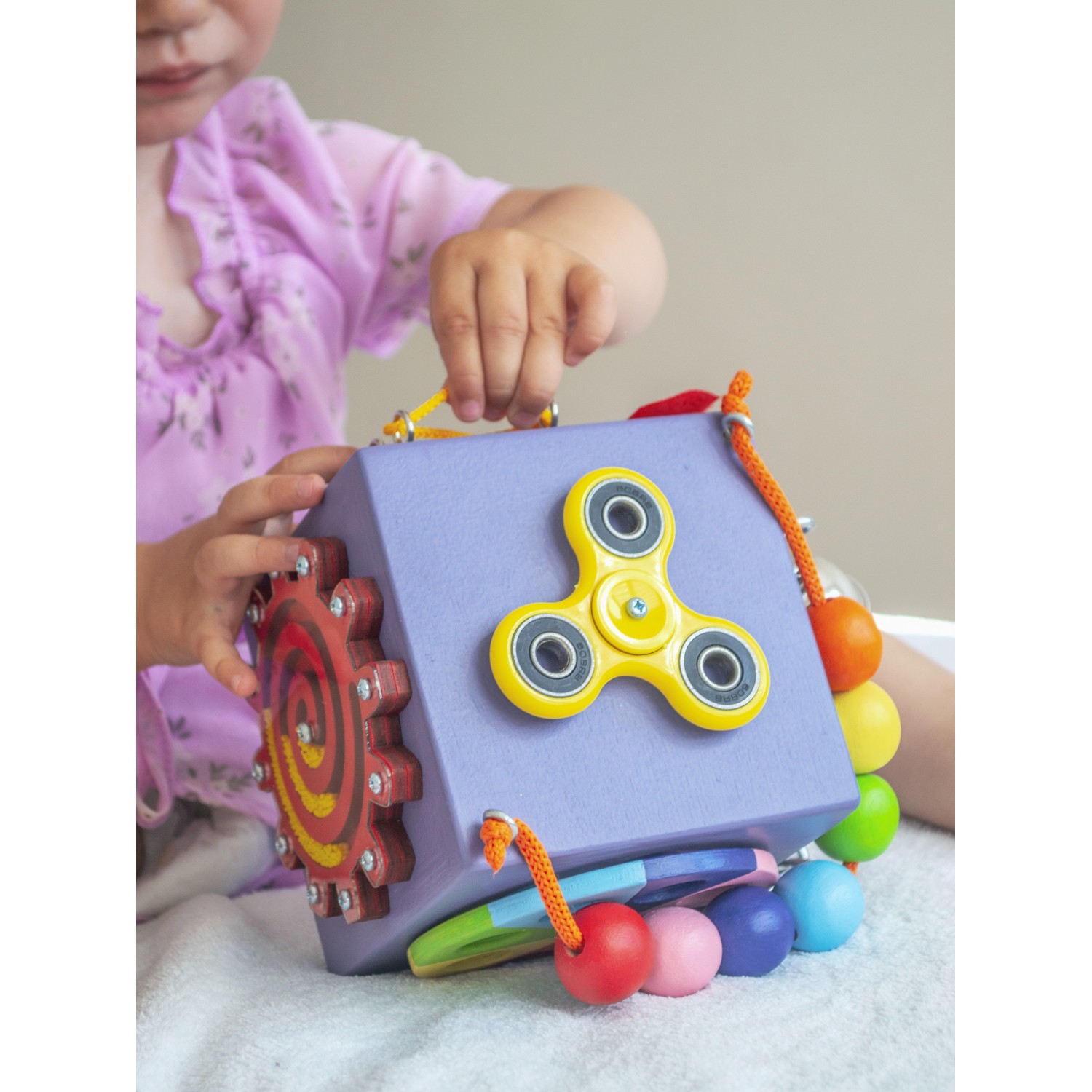 Montessori busy cube, Toddler mini cube